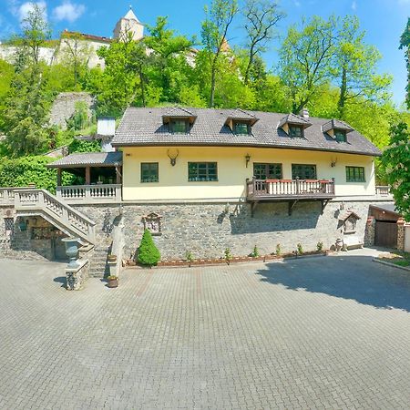 Resort U Jelena Křivoklát Exteriér fotografie