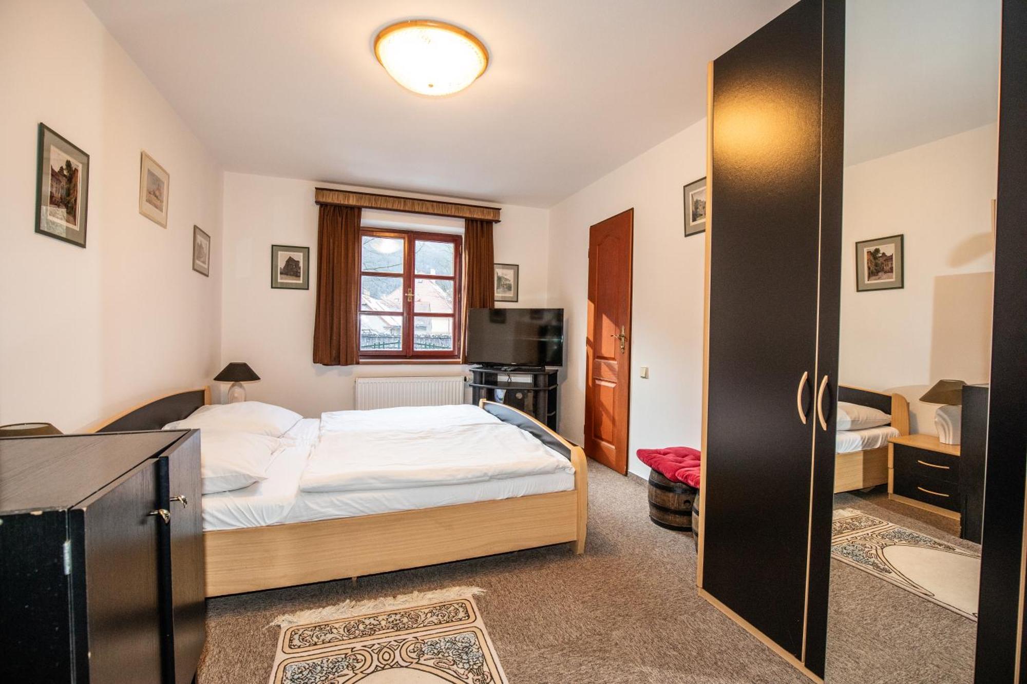 Resort U Jelena Křivoklát Pokoj fotografie