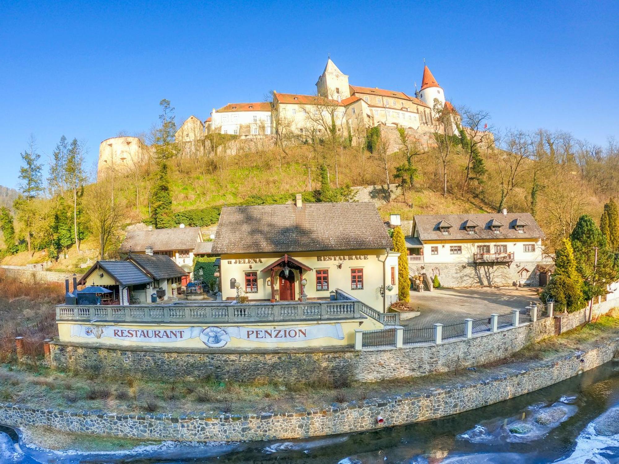 Resort U Jelena Křivoklát Exteriér fotografie