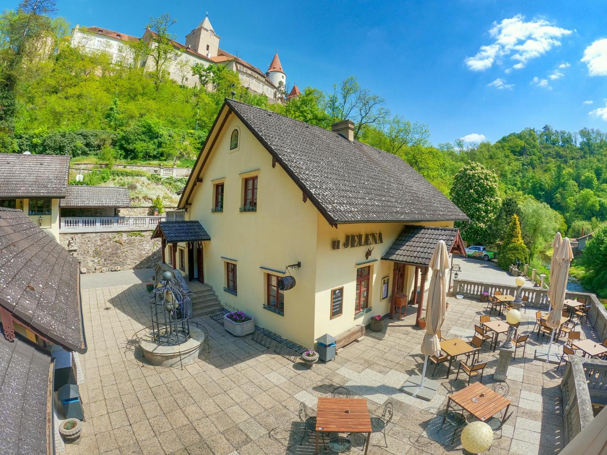 Resort U Jelena Křivoklát Exteriér fotografie