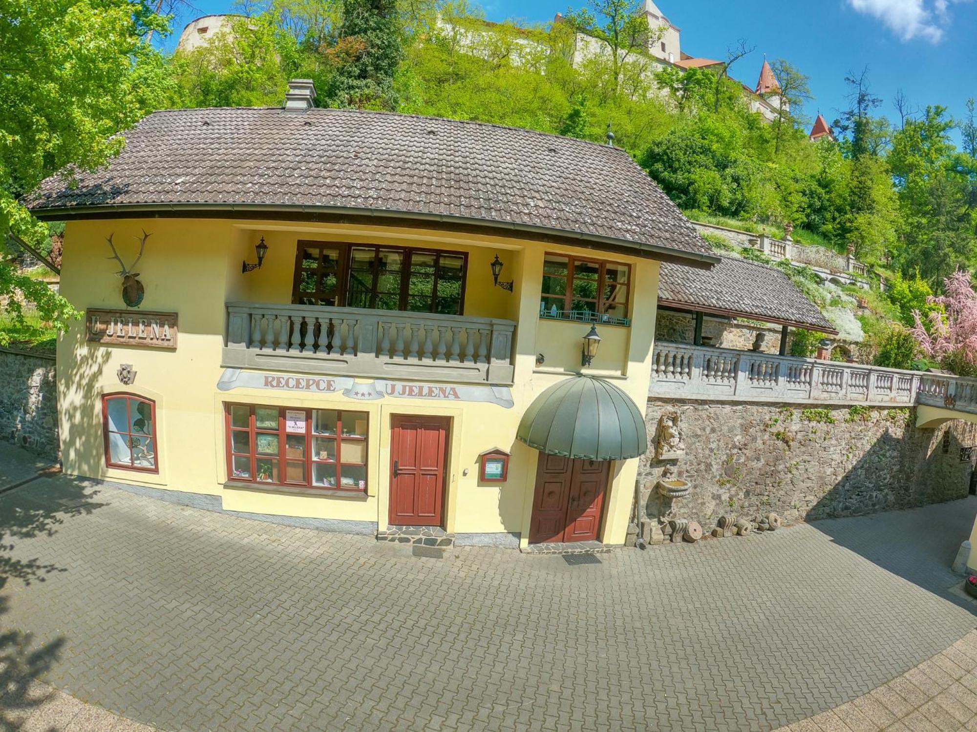 Resort U Jelena Křivoklát Exteriér fotografie